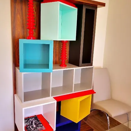 Spacious In With Pool And Terrace *