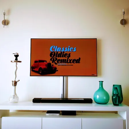 Lägenhet Spacious In With Pool And Terrace