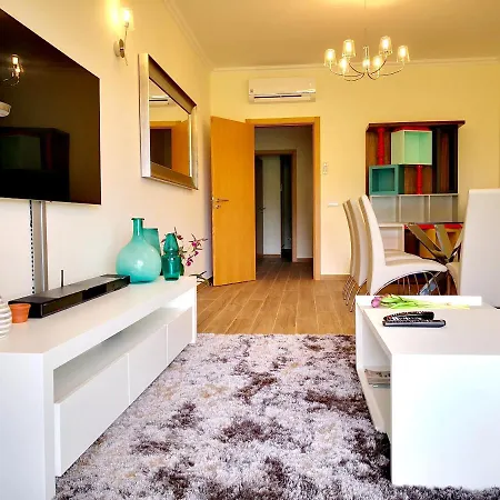 Apartment View Apartment: Pool, Garden & Proximity *