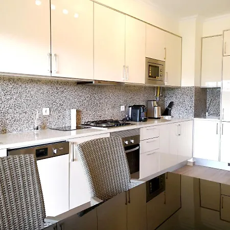 Spacious In With Pool And Terrace Lägenhet Albufeira