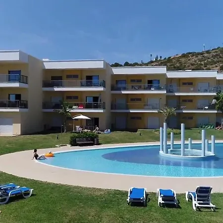 דירה Spacious In With Pool And Terrace