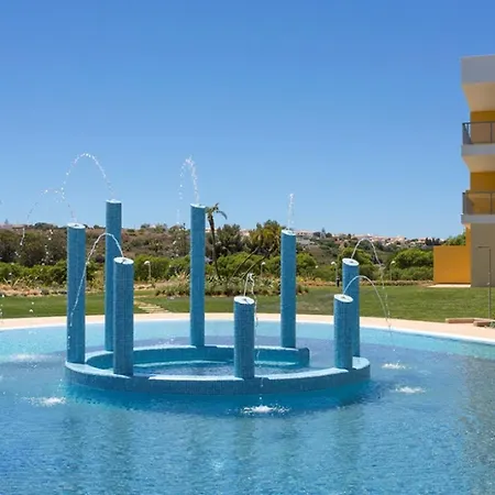 Spacious In With Pool And Terrace * אלבופיירה