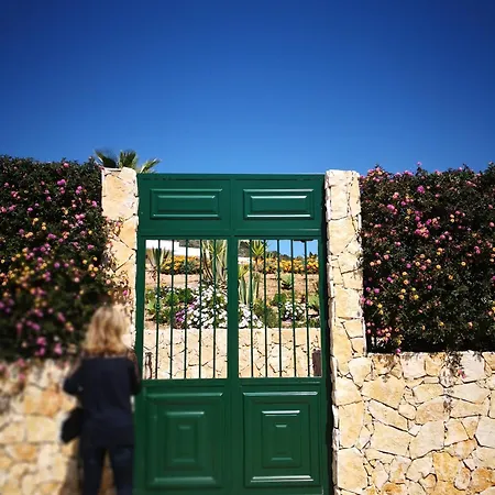דירה Spacious In With Pool And Terrace *