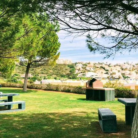 Spacious In With Pool And Terrace אלבופיירה